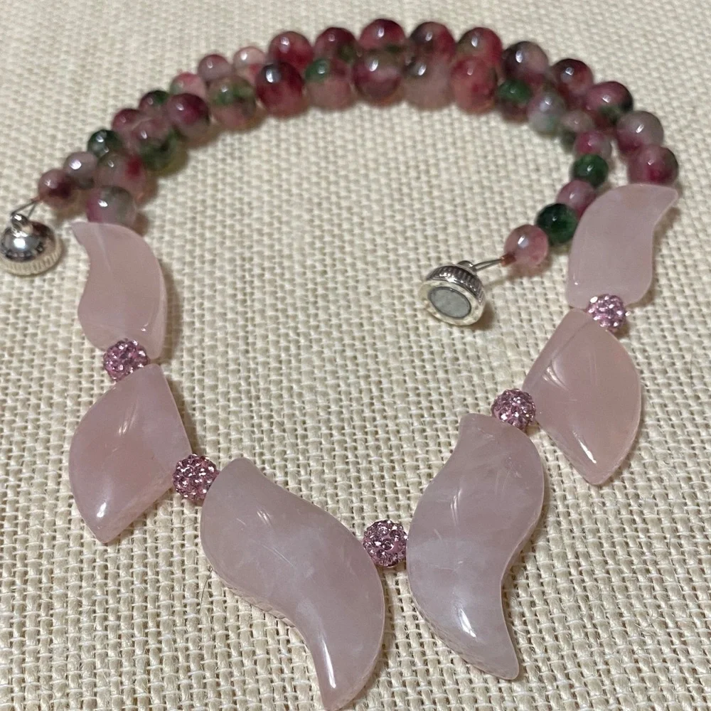 Elegant Artisan Natural Rose Quartz & Pomegranate Jade gemstone 17” Necklace